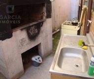 Depósito com 300m² no bairro Navegantes em Porto Alegre