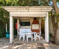 Apartamento com 51m², 2 dormitórios, 1 suíte, 1 vaga no bairro São Sebastião em Porto Alegre