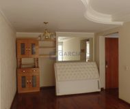 Apartamento com 70m², 3 dormitórios, 1 suíte, 1 vaga no bairro Cristo Redentor em Porto Alegre