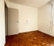 Apartamento com 58m², 2 dormitórios, 1 vaga no bairro Jardim São Pedro em Porto Alegre