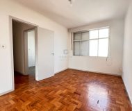 Apartamento com 58m², 2 dormitórios, 1 vaga no bairro Jardim São Pedro em Porto Alegre