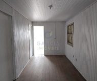 Casa com 150m², 3 dormitórios, 3 vagas no bairro Parque dos Maias em Porto Alegre