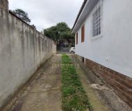 Casa com 150m², 3 dormitórios, 3 vagas no bairro Parque dos Maias em Porto Alegre