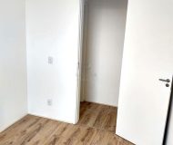 Apartamento com 45m², 2 dormitórios, 1 vaga no bairro Morro Santana em Porto Alegre