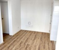 Apartamento com 45m², 2 dormitórios, 1 vaga no bairro Morro Santana em Porto Alegre