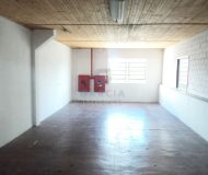 Depósito com 1.892m² no bairro Sarandi em Porto Alegre