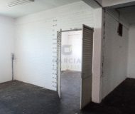 Depósito com 1.892m² no bairro Sarandi em Porto Alegre