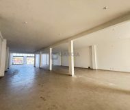 Loja com 781m² no bairro Sarandi em Porto Alegre