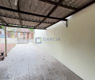 Casa com 153m², 3 dormitórios, 1 suíte, 2 vagas no bairro Sarandi em Porto Alegre