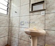 Casa com 153m², 3 dormitórios, 1 suíte, 2 vagas no bairro Sarandi em Porto Alegre