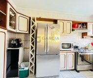 Casa com 313m², 4 dormitórios, 1 suíte, 5 vagas no bairro Passo das Pedras em Porto Alegre