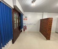 Loja com 30m² no bairro Passo da Areia em Porto Alegre