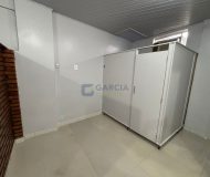 Loja com 30m² no bairro Passo da Areia em Porto Alegre