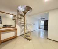 Apartamento com 110m², 3 dormitórios, 2 vagas no bairro Sarandi em Porto Alegre