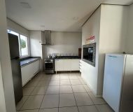 Apartamento com 70m², 2 dormitórios, 1 suíte, 1 vaga no bairro Passo da Areia em Porto Alegre