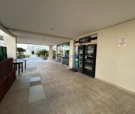 Apartamento com 70m², 2 dormitórios, 1 suíte, 1 vaga no bairro Passo da Areia em Porto Alegre