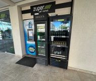 Apartamento com 70m², 2 dormitórios, 1 suíte, 1 vaga no bairro Passo da Areia em Porto Alegre