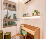 Apartamento com 145m², 3 dormitórios, 3 suítes, 1 vaga no bairro Petrópolis em Porto Alegre