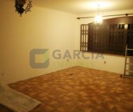 Casa com 375m², 4 dormitórios, 7 vagas no bairro Sarandi em Porto Alegre