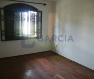 Casa com 375m², 4 dormitórios, 7 vagas no bairro Sarandi em Porto Alegre