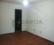 Casa com 375m², 4 dormitórios, 7 vagas no bairro Sarandi em Porto Alegre
