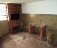 Casa com 375m², 4 dormitórios, 7 vagas no bairro Sarandi em Porto Alegre