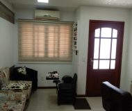 Casa com 220m², 3 dormitórios, 2 suítes, 3 vagas no bairro Sarandi em Porto Alegre