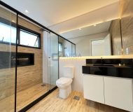 Casa em Condomínio com 215m², 3 dormitórios, 3 suítes, 2 vagas no bairro Condomínio Buena Vista em Viamão