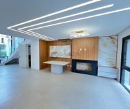 Casa em Condomínio com 215m², 3 dormitórios, 3 suítes, 2 vagas no bairro Condomínio Buena Vista em Viamão