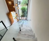 Casa em Condomínio com 215m², 3 dormitórios, 3 suítes, 2 vagas no bairro Condomínio Buena Vista em Viamão