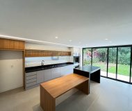 Casa em Condomínio com 215m², 3 dormitórios, 3 suítes, 2 vagas no bairro Condomínio Buena Vista em Viamão