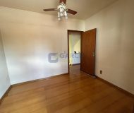 Casa com 310m², 3 dormitórios, 1 suíte, 4 vagas no bairro Santa Maria Goretti em Porto Alegre