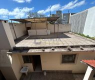 Casa com 310m², 3 dormitórios, 1 suíte, 4 vagas no bairro Santa Maria Goretti em Porto Alegre