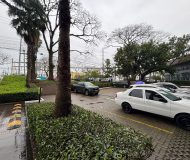 Sala Comercial com 62m², 2 vagas no bairro Passo da Areia em Porto Alegre