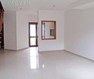 Casa com 178m², 3 dormitórios, 1 suíte, 4 vagas no bairro Sarandi em Porto Alegre