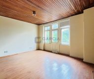 Prédio com 846m², 3 vagas no bairro Centro Histórico em Porto Alegre