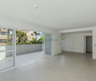 Apartamento com 250m², 3 dormitórios, 3 suítes, 2 vagas no bairro Auxiliadora em Porto Alegre
