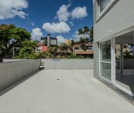 Apartamento com 250m², 3 dormitórios, 3 suítes, 2 vagas no bairro Auxiliadora em Porto Alegre