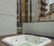 Apartamento com 250m², 3 dormitórios, 3 suítes, 2 vagas no bairro Auxiliadora em Porto Alegre