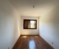 Apartamento com 90m², 3 dormitórios, 1 suíte, 1 vaga no bairro Jardim Lindóia em Porto Alegre