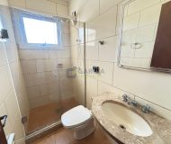 Apartamento com 90m², 3 dormitórios, 1 suíte, 1 vaga no bairro Jardim Lindóia em Porto Alegre