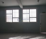 Depósito com 750m² no bairro Sarandi em Porto Alegre