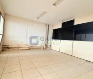 Depósito com 390m² no bairro São João em Porto Alegre