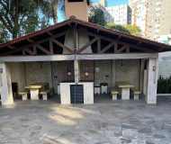 Apartamento com 60m², 2 dormitórios, 1 vaga no bairro Partenon em Porto Alegre