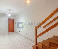 Cobertura com 100m², 2 dormitórios, 1 suíte, 1 vaga no bairro Jardim Barão do Cahy em Porto Alegre