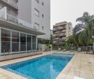 Apartamento com 71m², 3 dormitórios, 1 suíte, 2 vagas no bairro Jardim Botânico em Porto Alegre