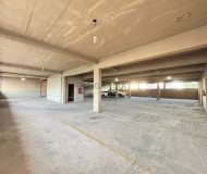 Prédio com 1.700m² no bairro Jardim Lindóia em Porto Alegre