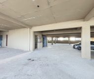 Prédio com 1.700m² no bairro Jardim Lindóia em Porto Alegre