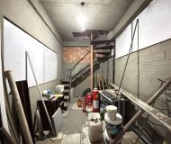 Prédio com 1.700m² no bairro Jardim Lindóia em Porto Alegre