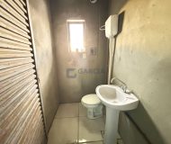 Prédio com 1.700m² no bairro Jardim Lindóia em Porto Alegre